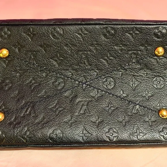 PreLoved Authentic Louis Vuitton Artsy Monogram Empreinte Leather Made in France - Picture 9 of 14